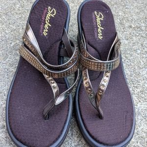 Skechers Bronze Memory Foam Wedge Sandals Size 10